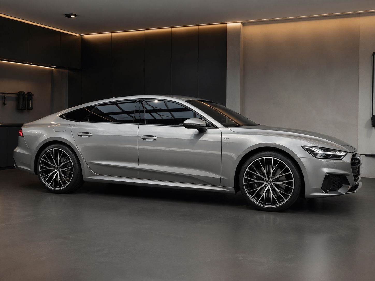 蔚来 ET7 — 战斗灰改色